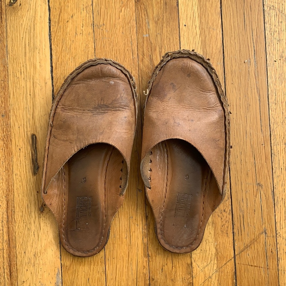 Mohinders size 9